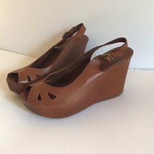 Kork-Ease Leather Wedge Sandal. Size 8